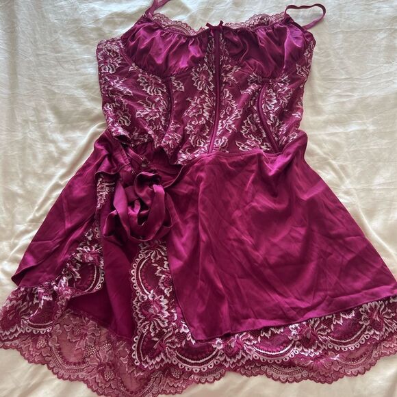 Elegant Burgundy Lace Slip Dress - Picture 3 of 4
